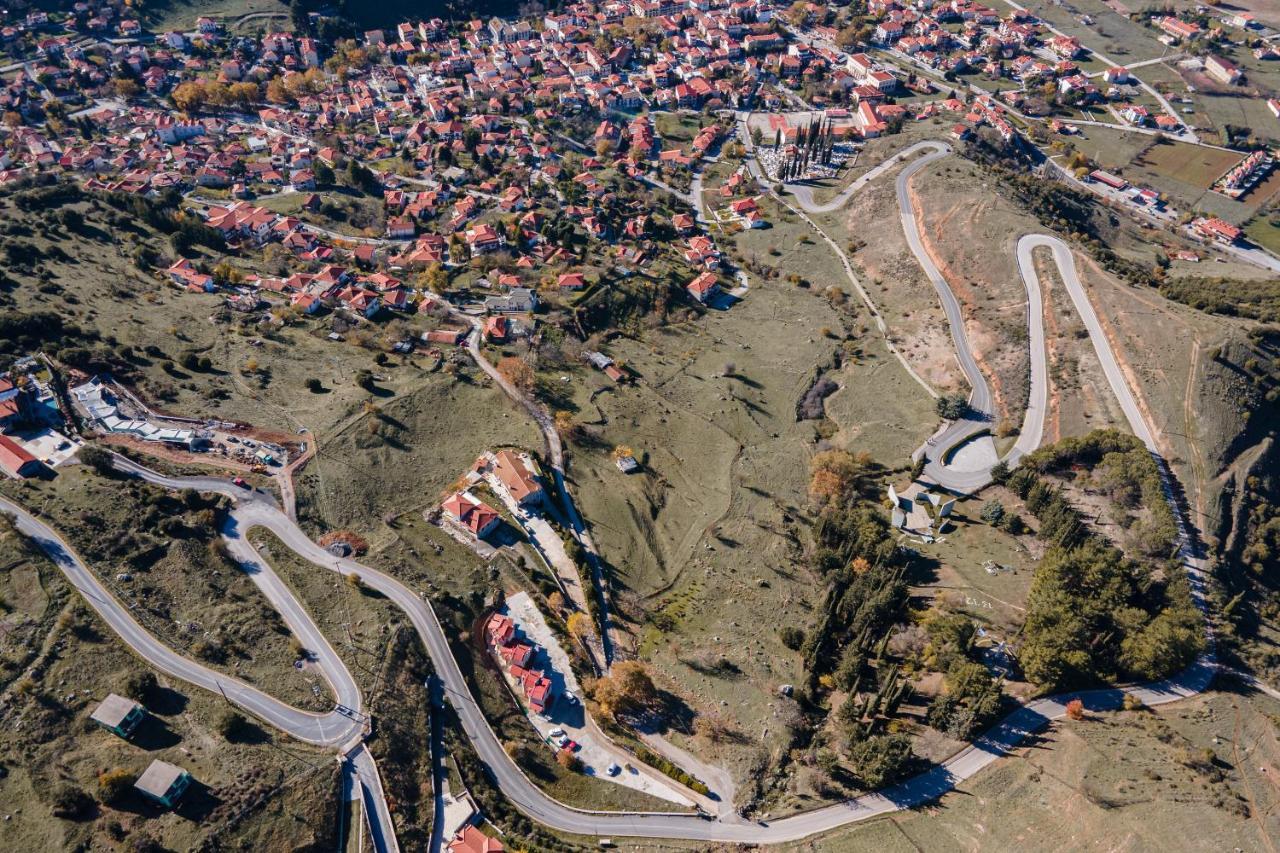 Gm Luxury Suites Kalavryta Buitenkant foto