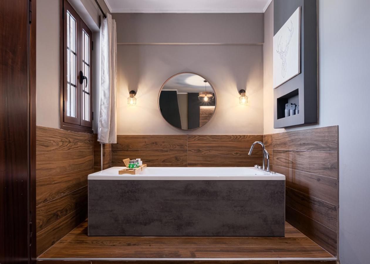 Gm Luxury Suites Kalavryta Buitenkant foto